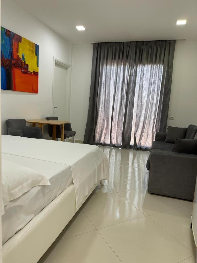 Hotel Adria Shëngjin Εξωτερικό φωτογραφία