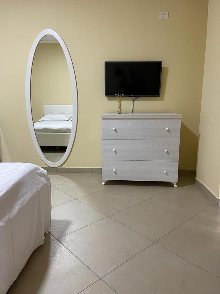 Hotel Adria Shëngjin Εξωτερικό φωτογραφία