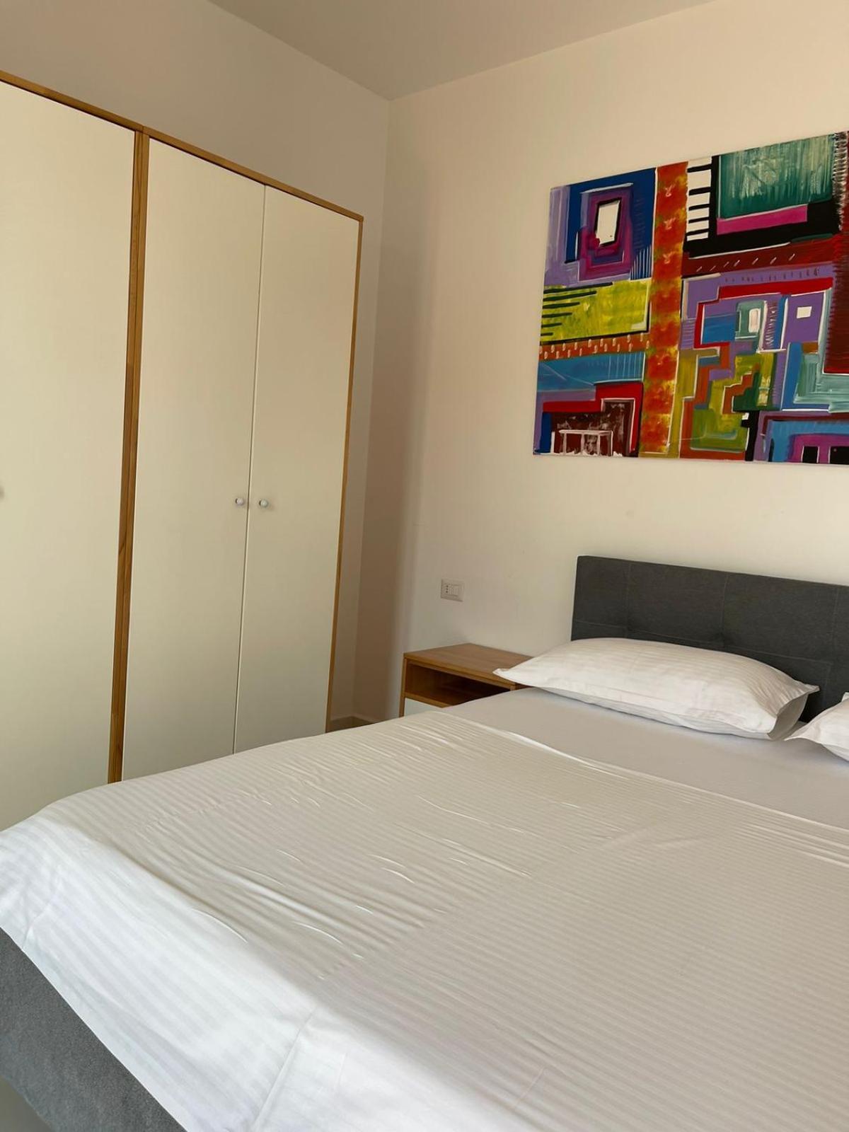 Hotel Adria Shëngjin Εξωτερικό φωτογραφία
