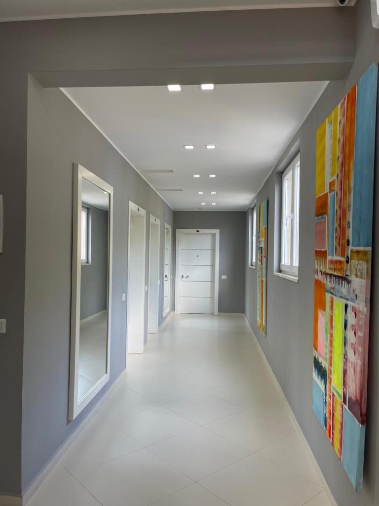 Hotel Adria Shëngjin Εξωτερικό φωτογραφία
