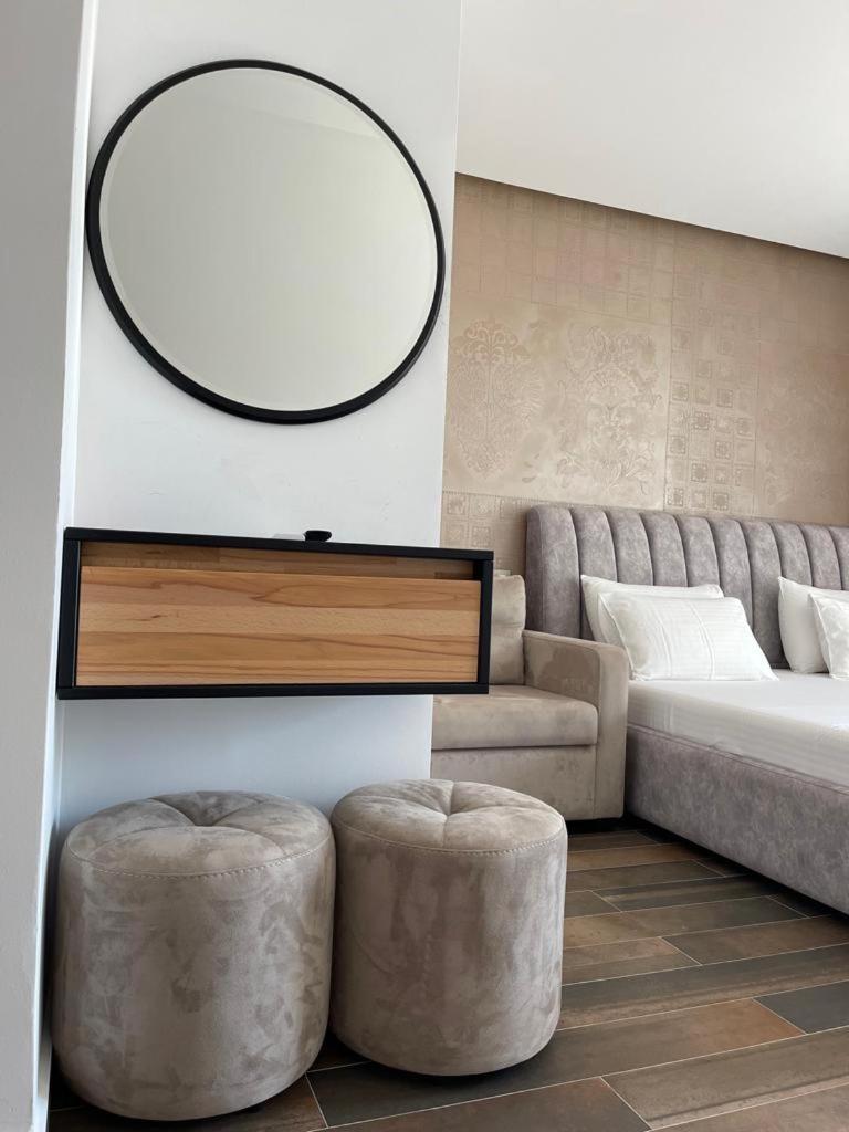 Hotel Adria Shëngjin Εξωτερικό φωτογραφία
