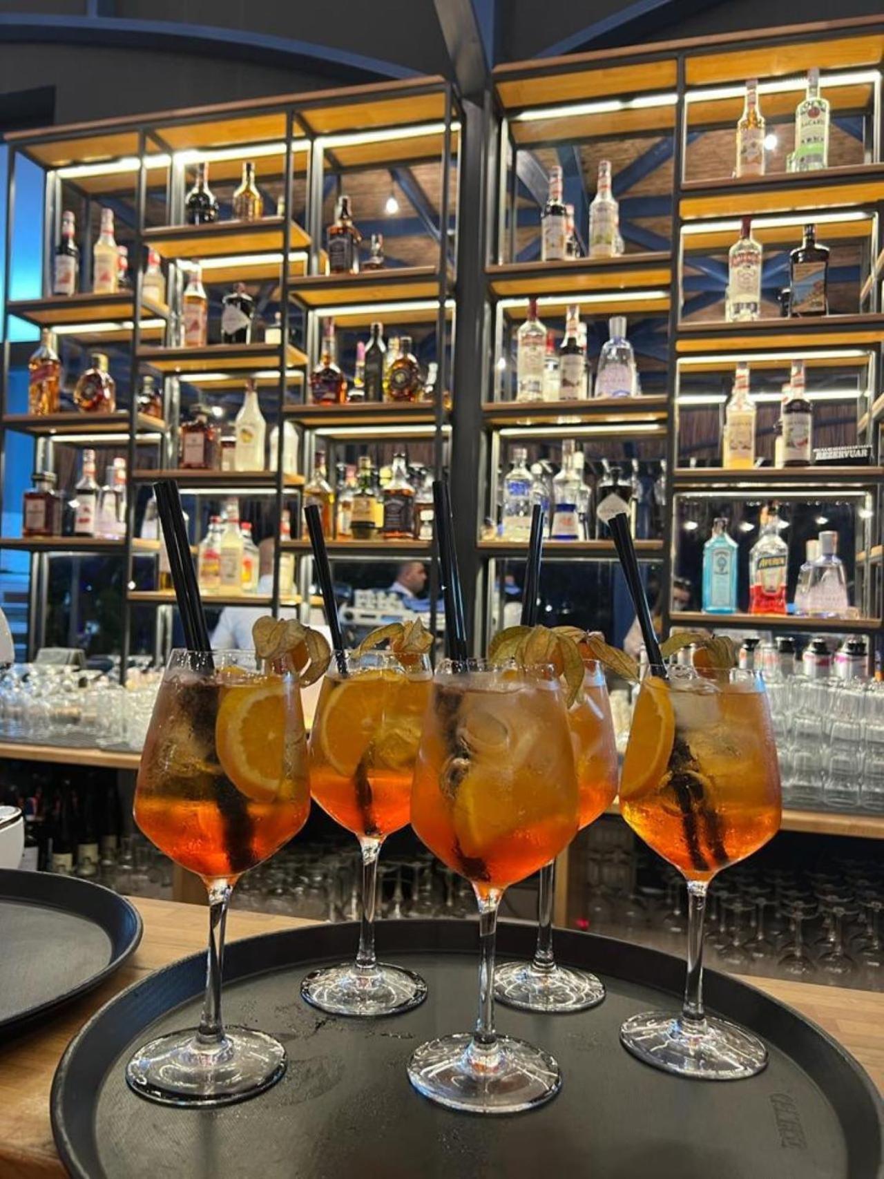 Hotel Adria Shëngjin Εξωτερικό φωτογραφία