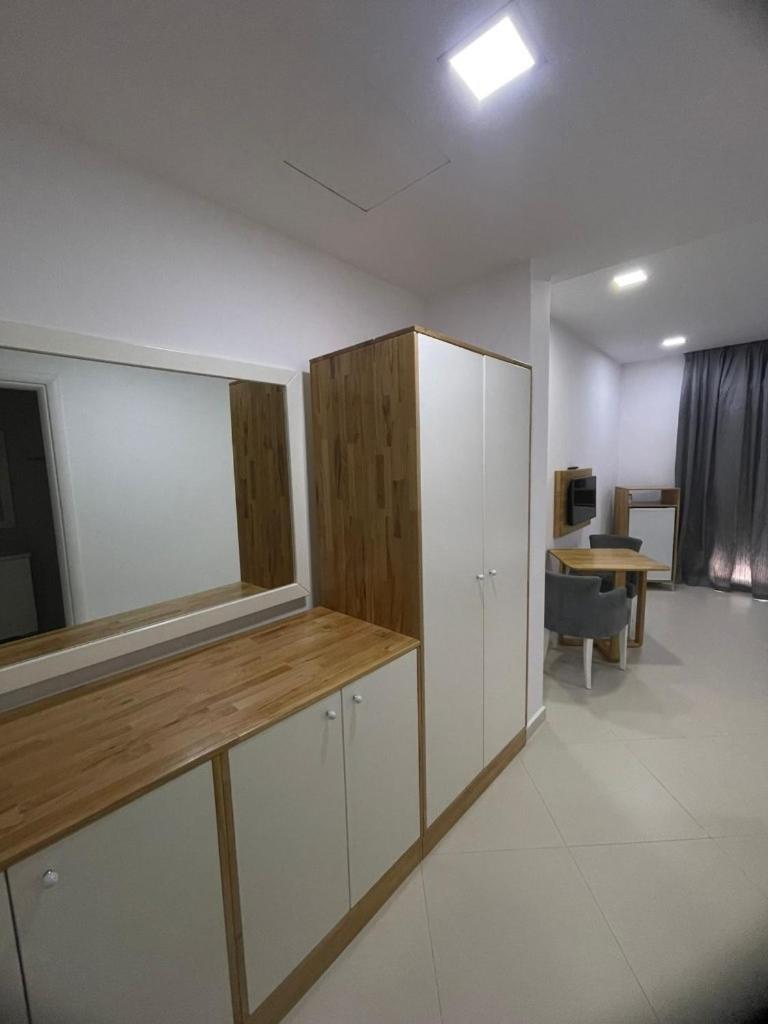 Hotel Adria Shëngjin Εξωτερικό φωτογραφία